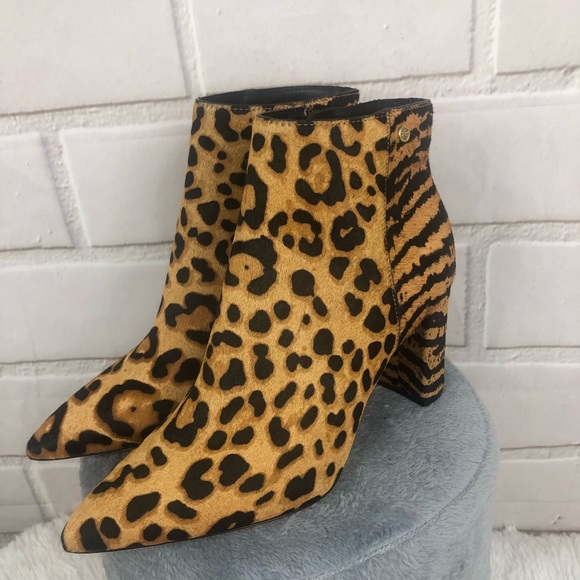 Antonio Melani Animal print block heel boots - Picture 6 of 11
